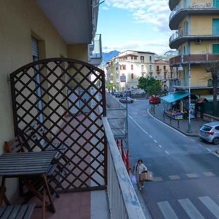 Appartamenti Giusy E Giusy 2 Sorrento Luaran gambar